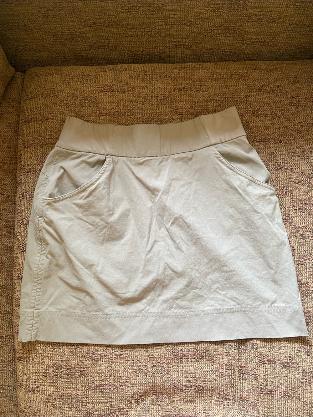 Women’s Columbia Skort With Pockets, Size Small